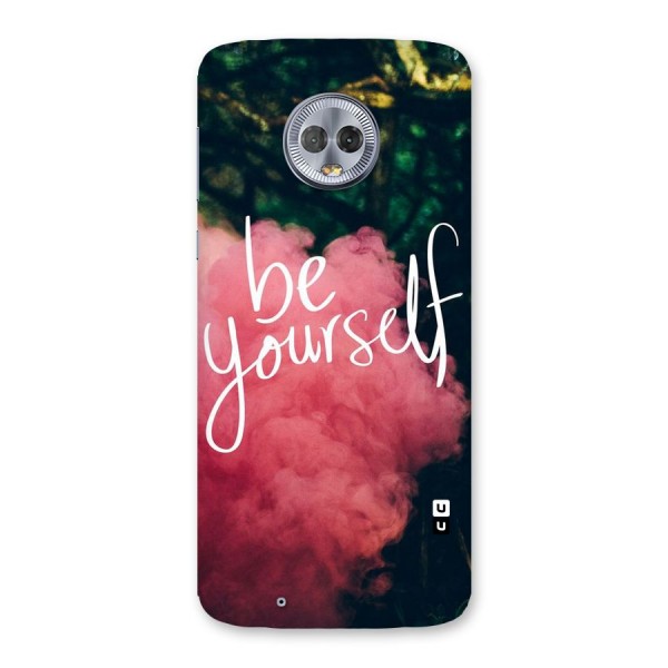 Be Yourself Greens Back Case for Moto G6