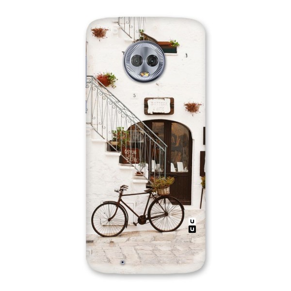 Bicycle Wall Back Case for Moto G6