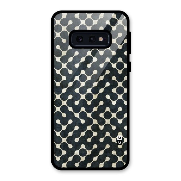 Black Maze Design Glass Back Case for Galaxy S10e