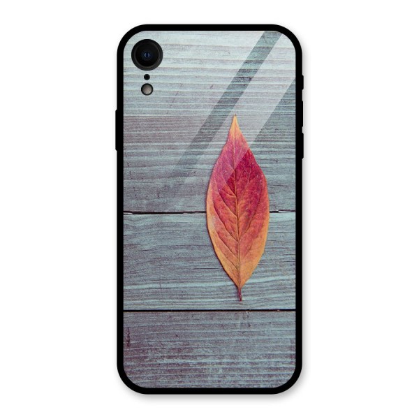 Classic Wood Leaf Glass Back Case for XR