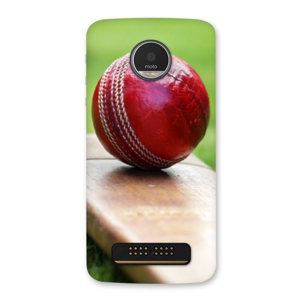 Cricket Bat Ball Back Case for Moto Z Play