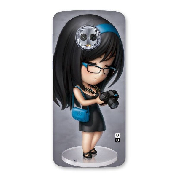 Girl With Camera Back Case for Moto G6