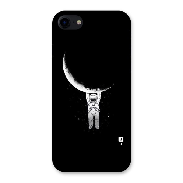 Hanging Astronaut Back Case for iPhone SE 2020