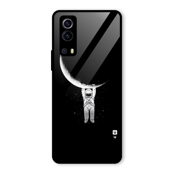 Hanging Astronaut Glass Back Case for Vivo iQOO Z3