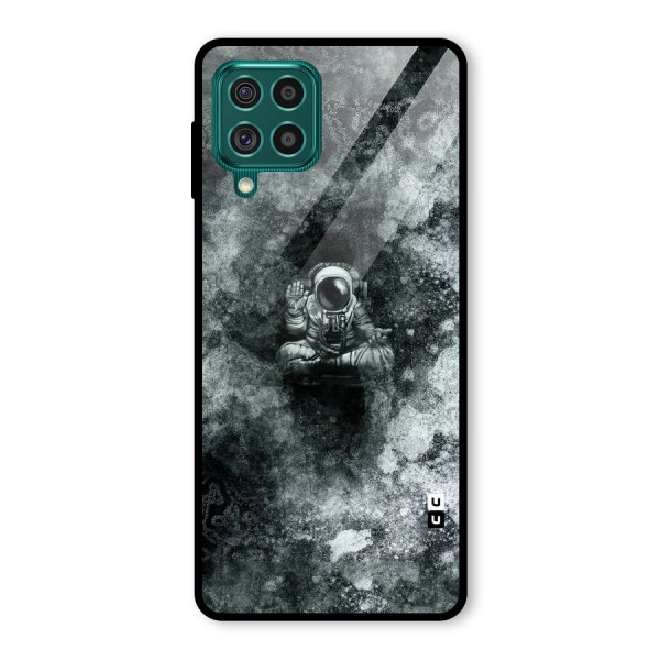 Meditating Spaceman Glass Back Case for Galaxy F62