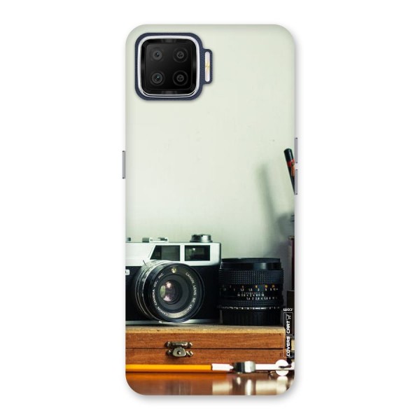 Photographer Desk Back Case for Oppo F17