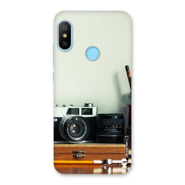 Photographer Desk Back Case for Redmi 6 Pro