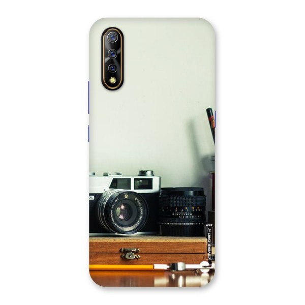 Photographer Desk Back Case for Vivo S1