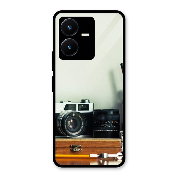 Photographer Desk Glass Back Case for Vivo Y22