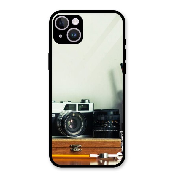 Photographer Desk Glass Back Case for iPhone 14 Plus