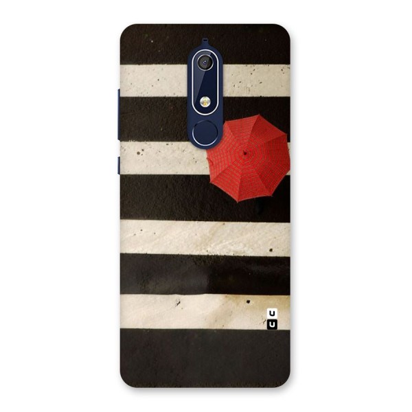 Single Red Umbrella Stripes Back Case for Nokia 5.1