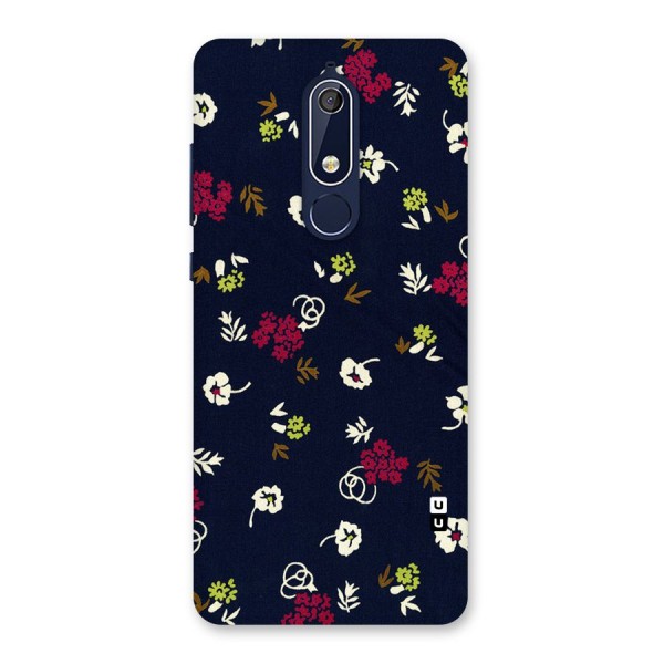 Tiny Flowers Back Case for Nokia 5.1