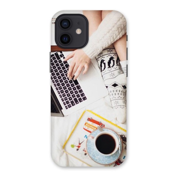 Winter Relaxation Back Case for iPhone 12