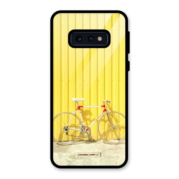 Yellow Cycle Classic Glass Back Case for Galaxy S10e