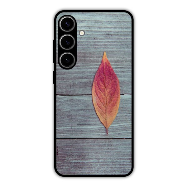 Classic Wood Leaf Metal Back Case for Galaxy S24 Plus