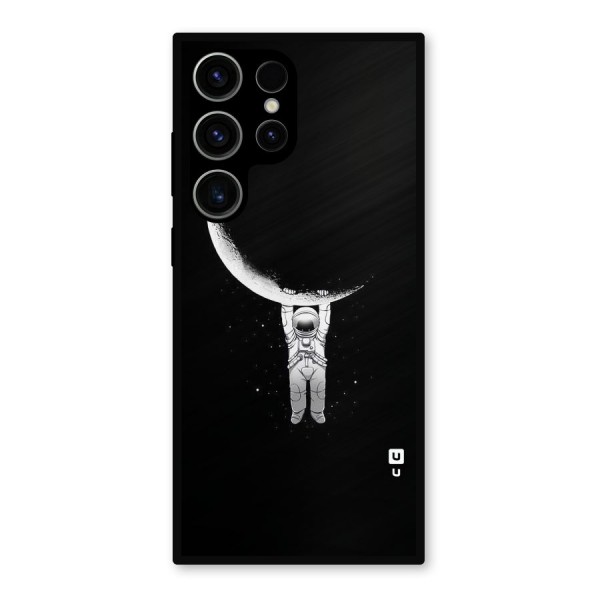 Hanging Astronaut Metal Back Case for Galaxy S23 Ultra