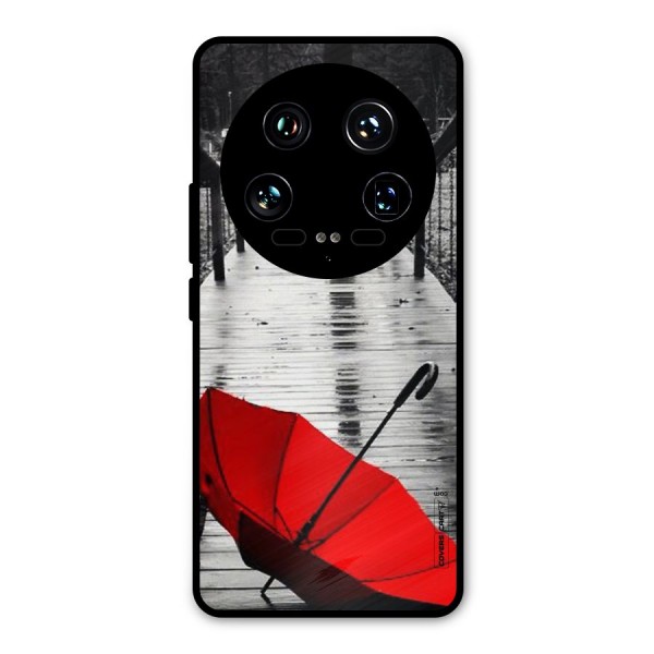 Rainy Red Umbrella Metal Back Case for Xiaomi 14 Ultra