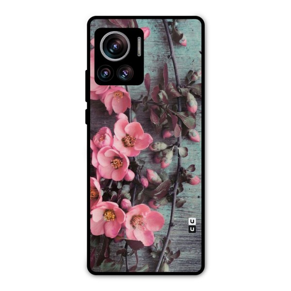 Wooden Floral Pink Metal Back Case for Motorola Edge 30 Ultra