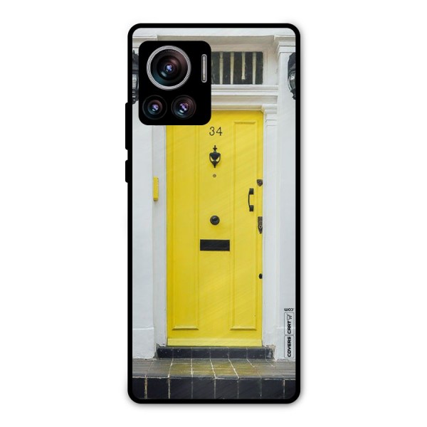 Yellow Door Metal Back Case for Motorola Edge 30 Ultra