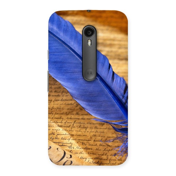 Beautiful Blue Feather Back Case for Moto G3