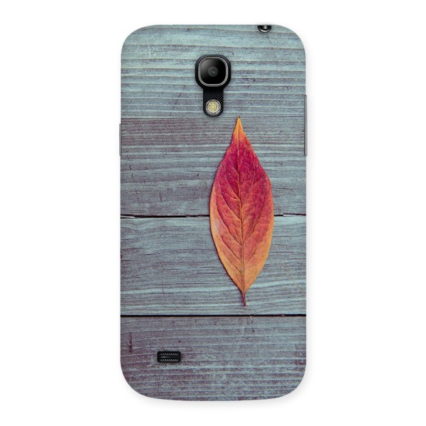 Classic Wood Leaf Back Case for Galaxy S4 Mini