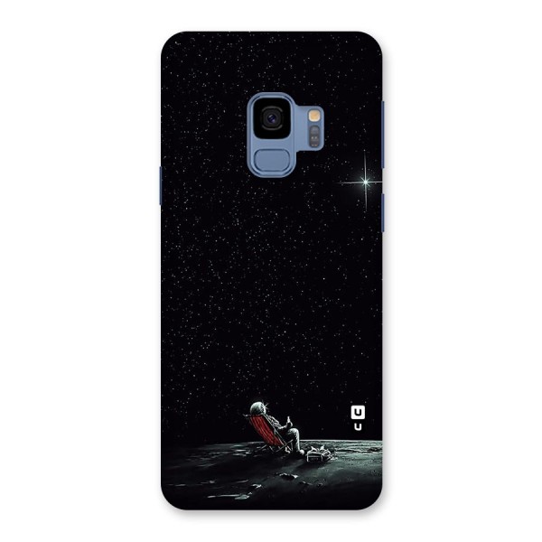 Resting Spaceman Face Back Case for Galaxy S9