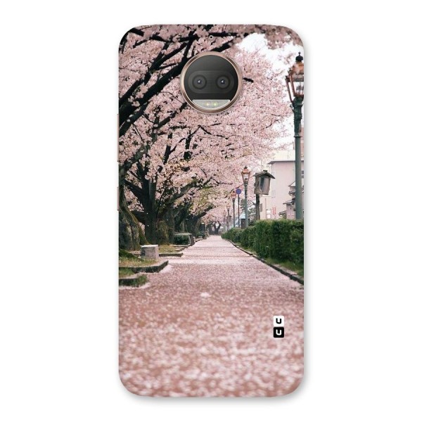 Street In Pink Flowers Back Case for Moto G5s Plus