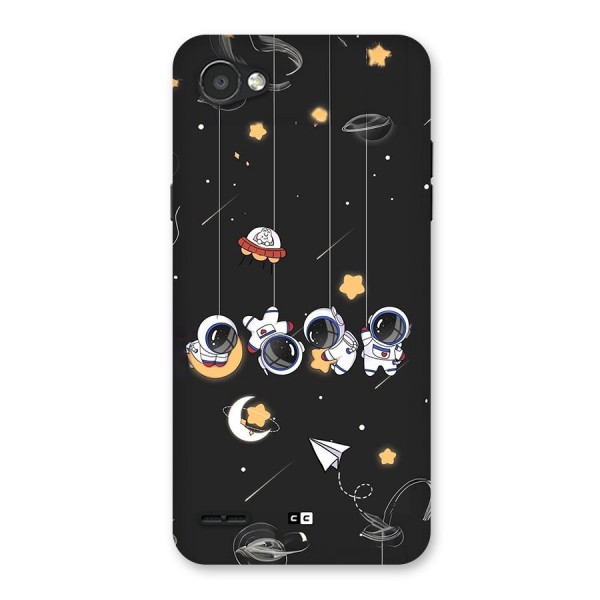 Hanging Astronauts Back Case for LG Q6