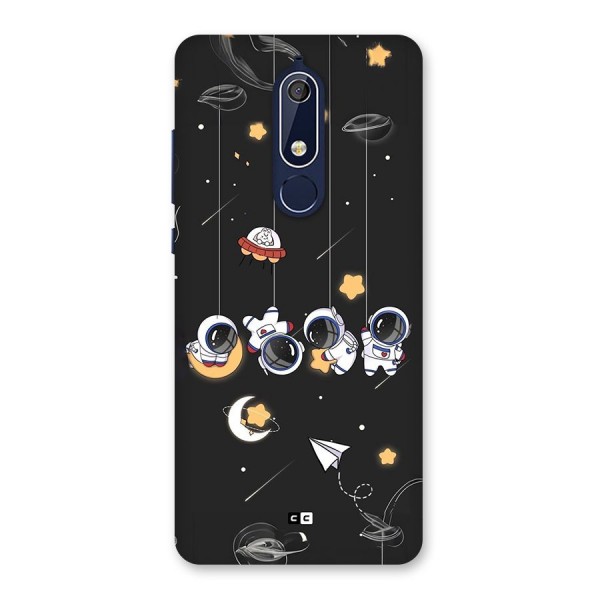 Hanging Astronauts Back Case for Nokia 5.1