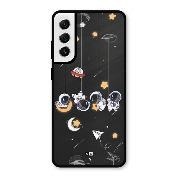 Hanging Astronauts Metal Back Case for Galaxy S21 FE 5G