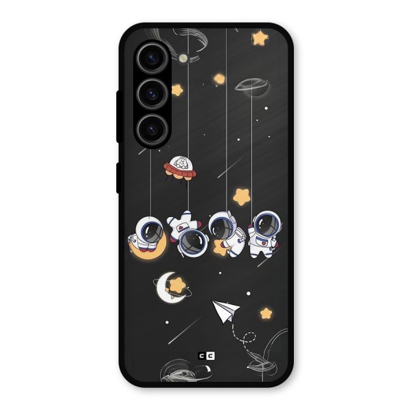 Hanging Astronauts Metal Back Case for Galaxy S23