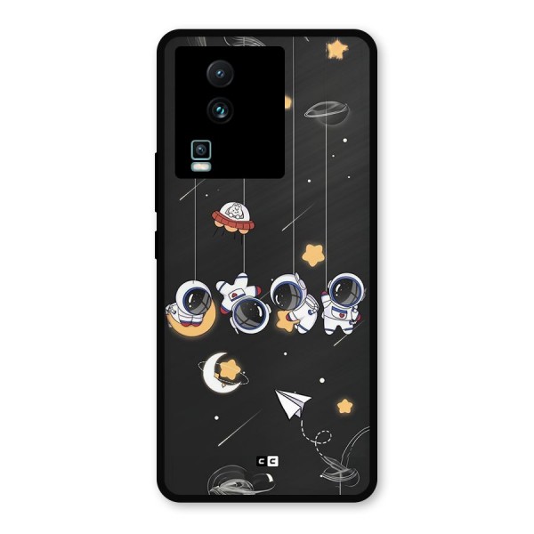 Hanging Astronauts Metal Back Case for iQOO Neo 7 Pro