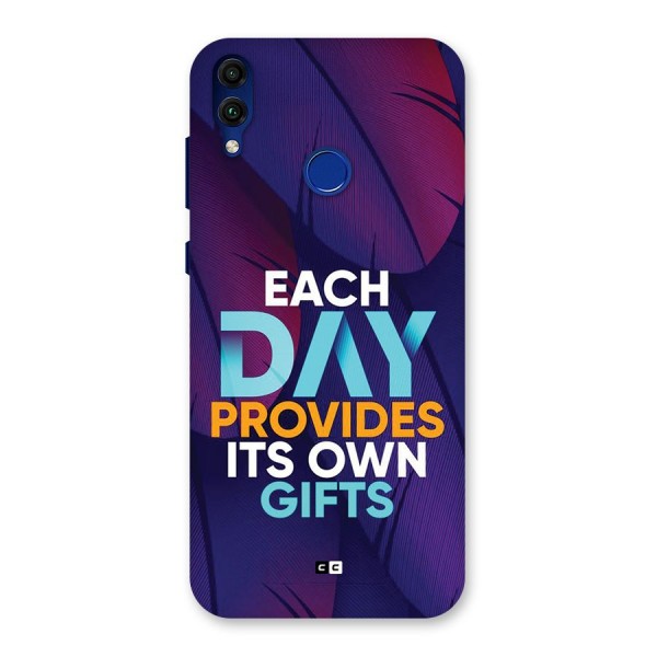 Its Own Gifts Back Case for Honor 8C