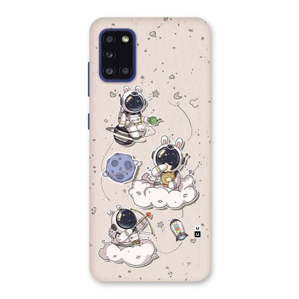 Lovely Astronaut Playing Back Case for Galaxy A31