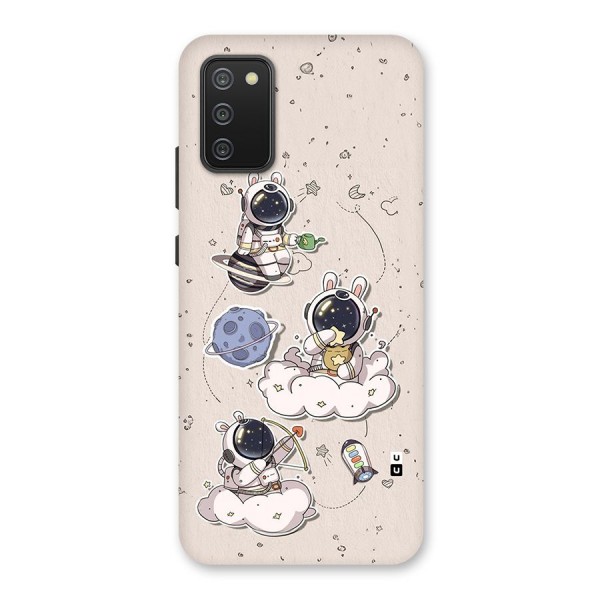 Lovely Astronaut Playing Back Case for Galaxy M02s