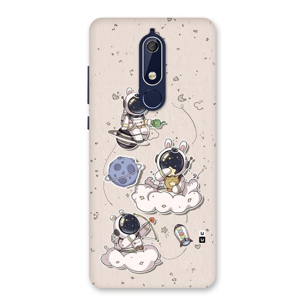 Lovely Astronaut Playing Back Case for Nokia 5.1