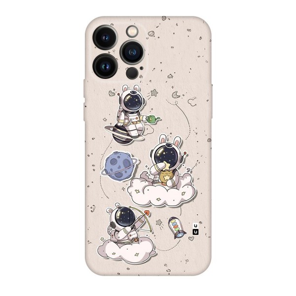 Lovely Astronaut Playing Back Case for iPhone 13 Pro Max