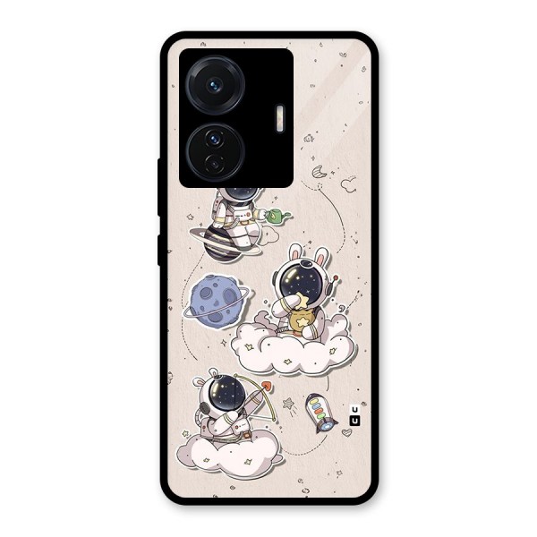 Lovely Astronaut Playing Glass Back Case for Vivo T1 Pro