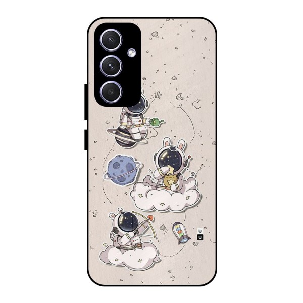 Lovely Astronaut Playing Metal Back Case for Galaxy A54