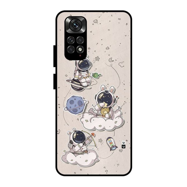 Lovely Astronaut Playing Metal Back Case for Redmi Note 11 Pro