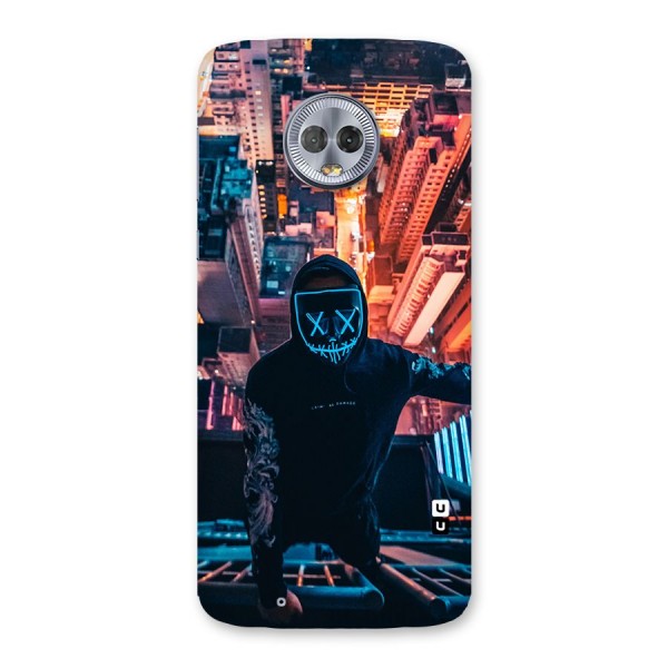 Mask Guy Climbing Building Back Case for Moto G6