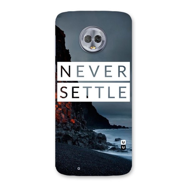 Never Settle Dark Beach Back Case for Moto G6