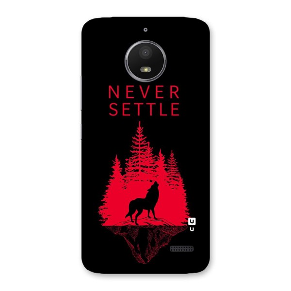 Never Settle Wolf Back Case for Moto E4