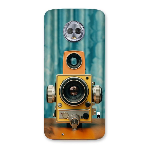 Retro Projector Back Case for Moto G6