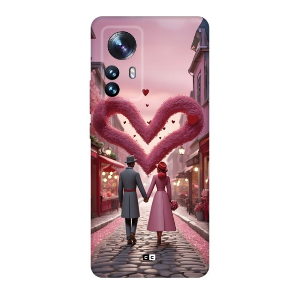 Valetines Couple Walking Back Case for Xiaomi 12 Pro