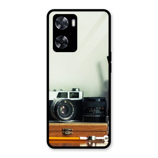 Photographer Desk Glass Back Case for Oppo A57 2022