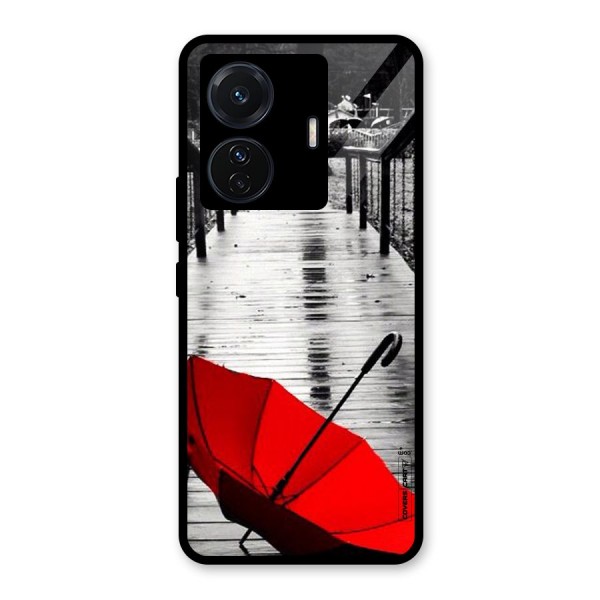 Rainy Red Umbrella Glass Back Case for Vivo T1 Pro