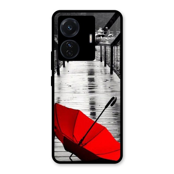 Red Umbrella Glass Back Case for Vivo T1 Pro